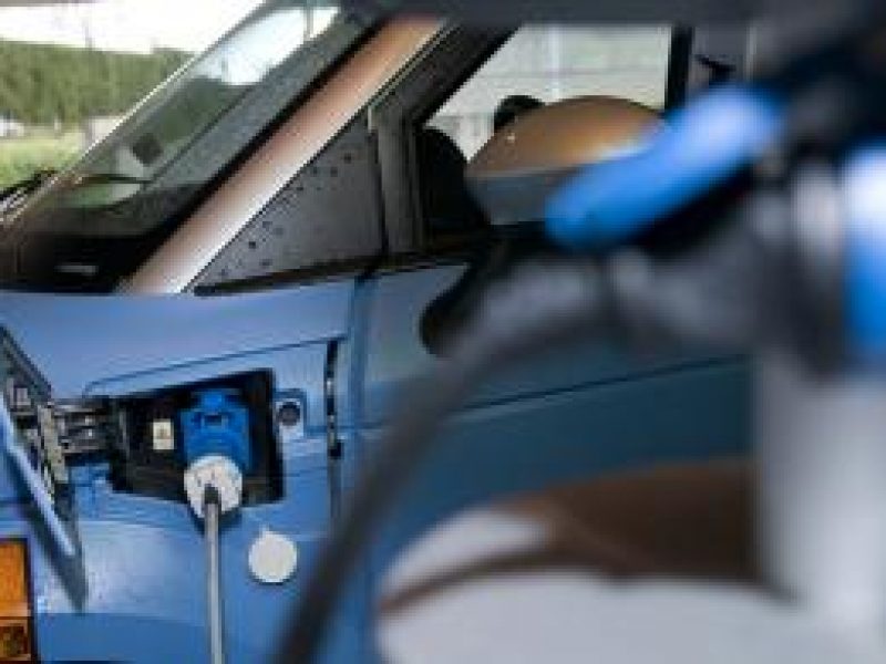 Ayudas para la compra de vehículos de energías alternativas y para la instalación de puntos de recarga