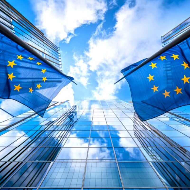 Fondos europeos para empresas: impacto directo en industria, energía e innovación