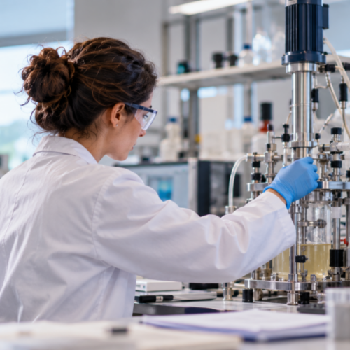Ayudas Doctorados Industriales 2026: formación de doctores en empresas